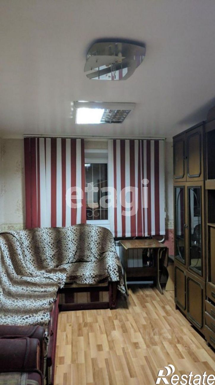 4-комн квартира улица Максима Горького, 52,  д. 52