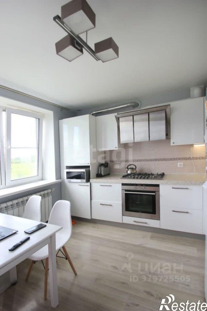 2-комн квартира улица Георгия Амелина, 35,  д. 35