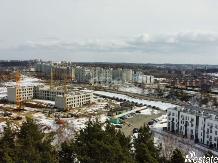 2-комн квартира ул Белые Росы, 3,  д. 3