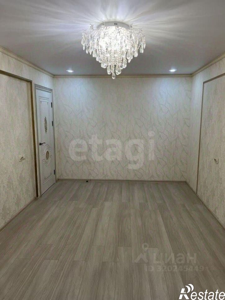 3-комн квартира улица Веры Андриановой, 5,  д. 5