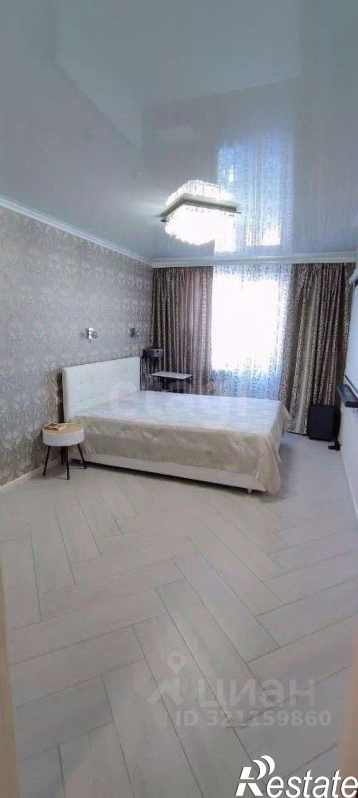 2-комн квартира улица Георгия Амелина, 47,  д. 47