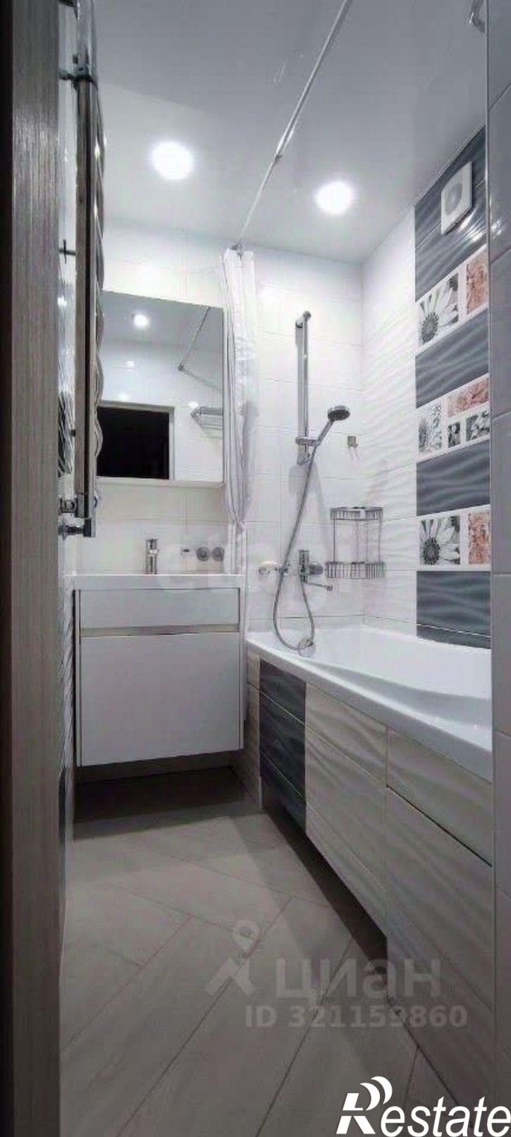 2-комн квартира улица Георгия Амелина, 47,  д. 47