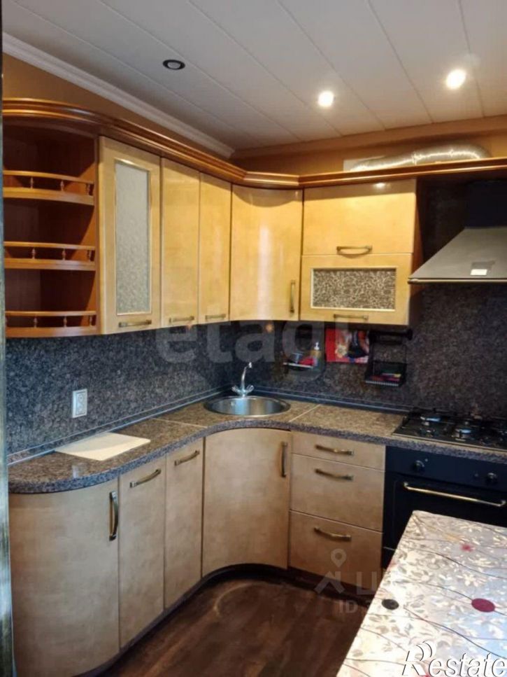 2-комн квартира улица Нефтебаза, 4,  д. 4