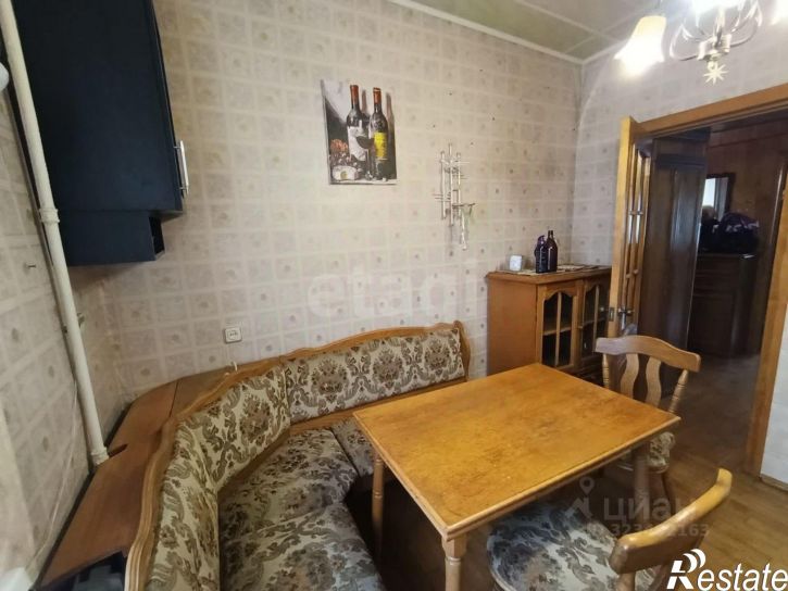 3-комн квартира улица Карпова, 19,  д. 19