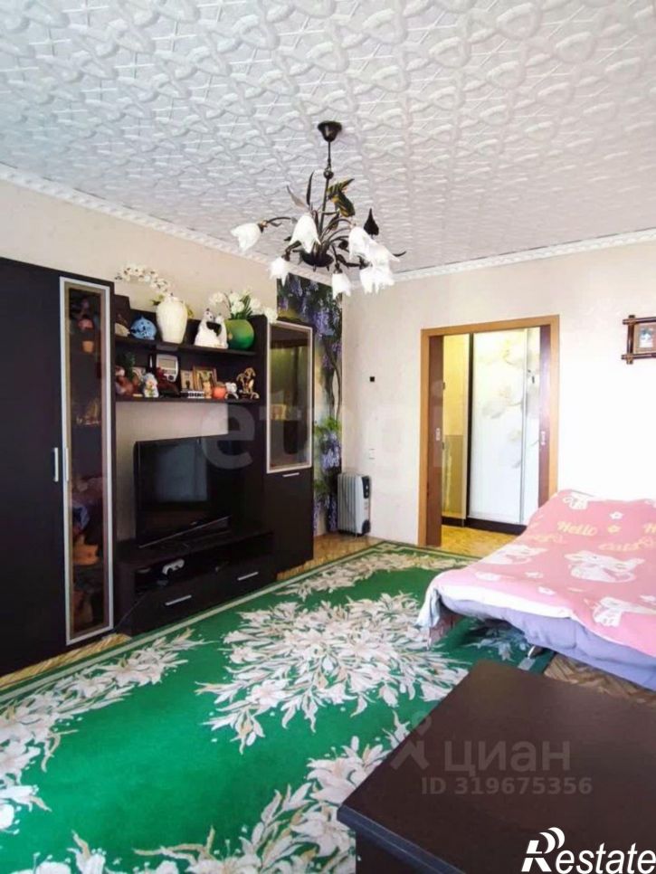 3-комн квартира Сиреневый бульвар, 8,  д. 8