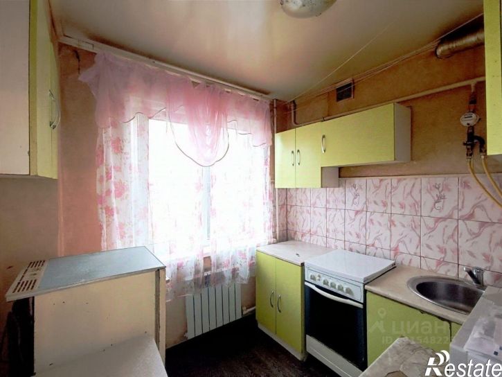 2-комн квартира улица Гурьянова, 9,  д. 9