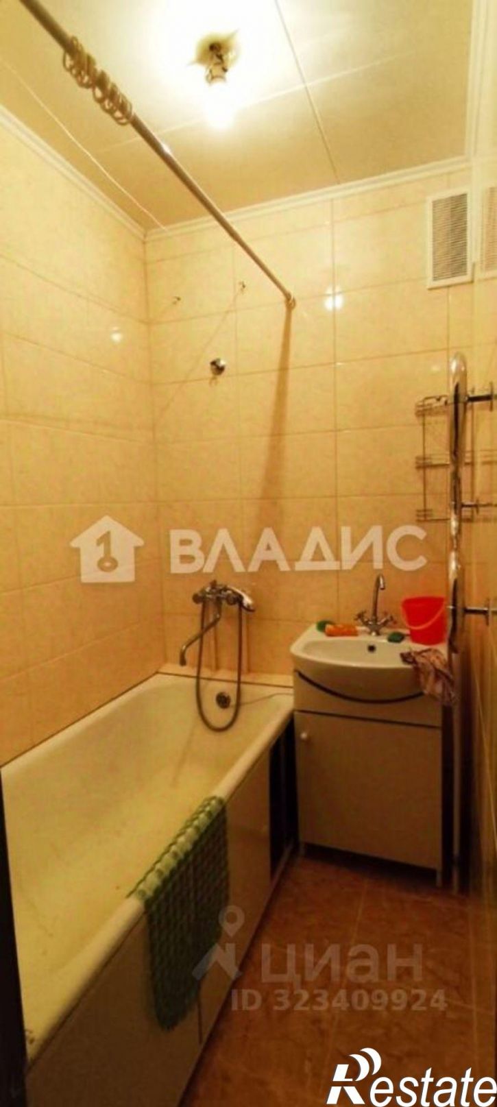 3-комн квартира ул Чехова, 3,  д. 3