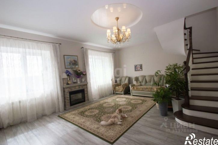 4-комн квартира 1-й Больничный переулок, 17,  д. 17