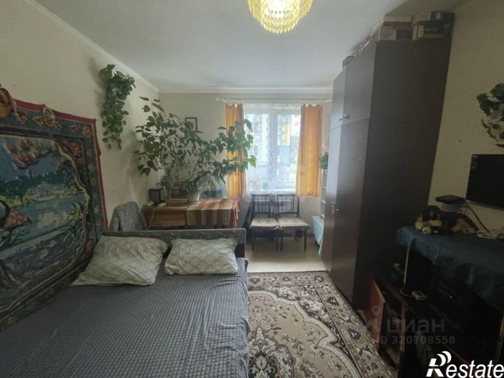 3-комн квартира улица Братьев Луканиных, 21,  д. 21