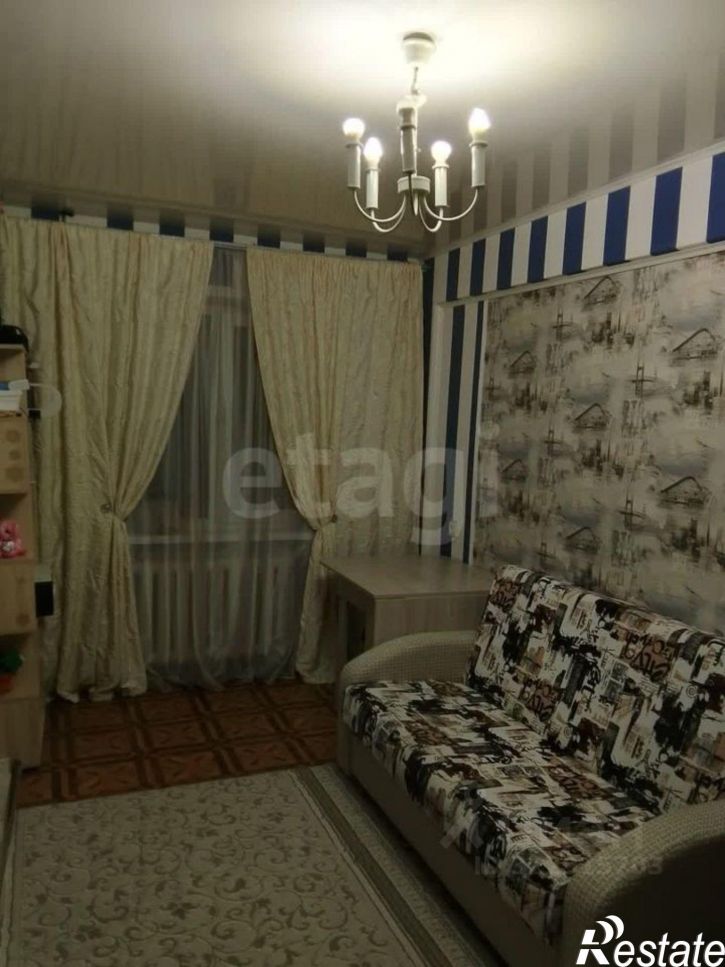 3-комн квартира улица Гурьянова, 47,  д. 47