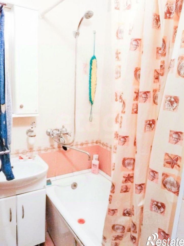 2-комн квартира Центральная улица, 18,  д. 18