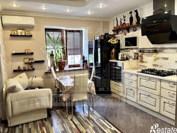 2-комн квартира ул Кубяка, 9 8,  д. 9 8,  к. 8