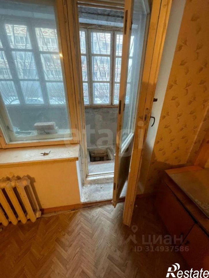 4-комн квартира Литейный пер, 3,  д. 3