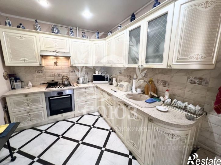 4-комн квартира улица Фридриха Энгельса, 147,  д. 147