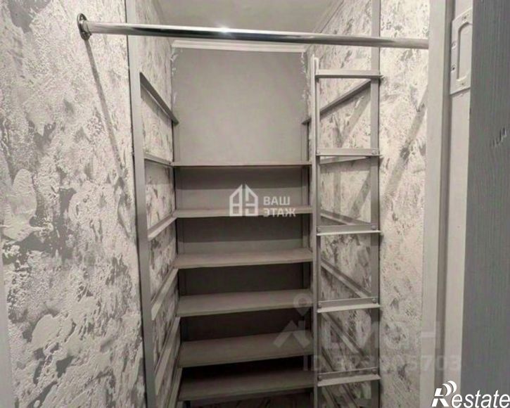 3-комн квартира улица Суворова, 183,  д. 183