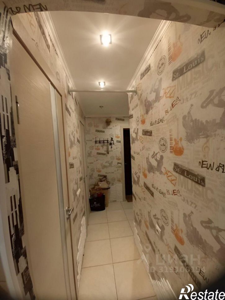 1-комн квартира улица Генерала Попова, 18 к3,  д. 18 к3