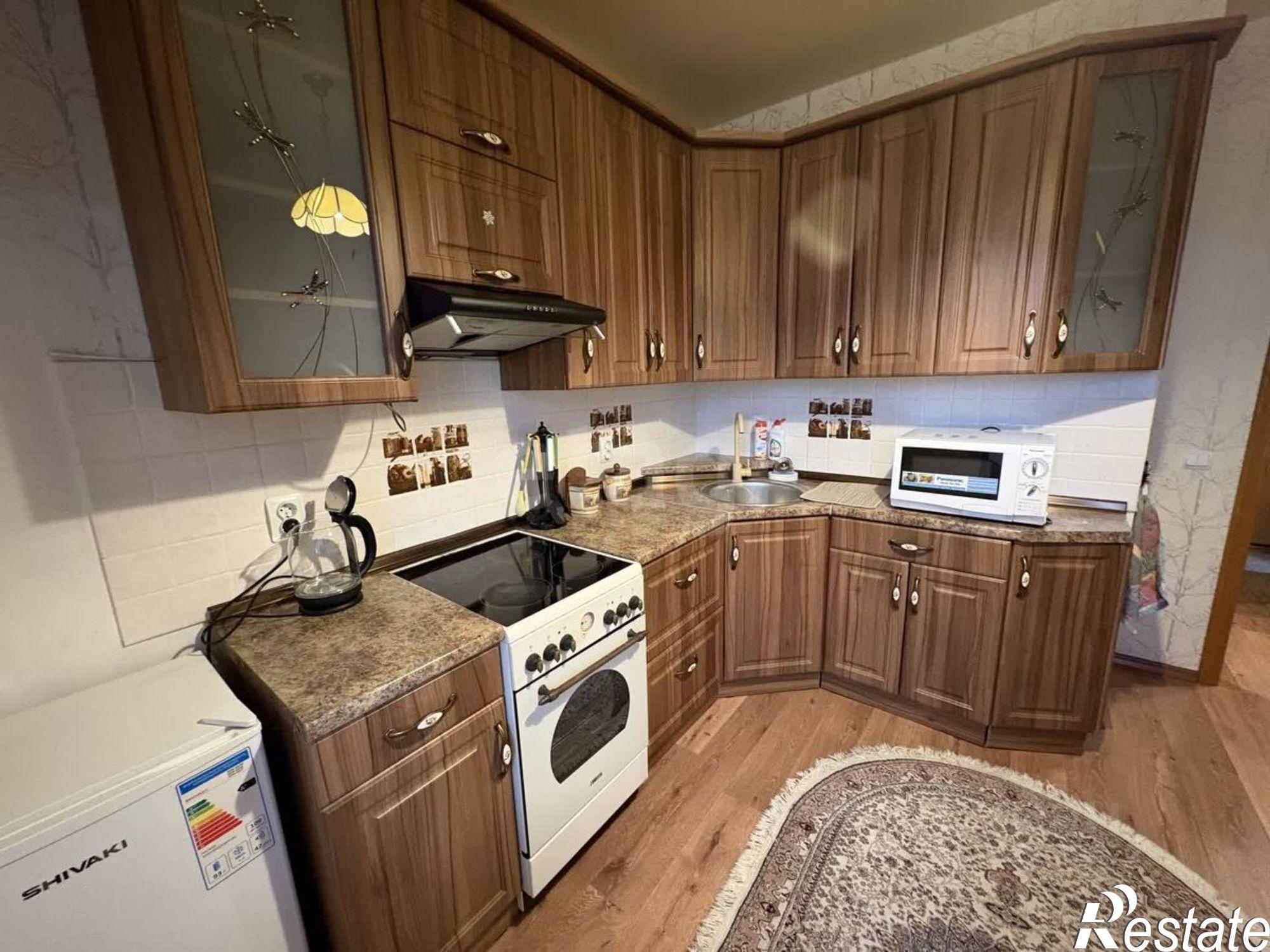 Сдать квартиру за 25 000 рублей на Солнечный бульвар, 4