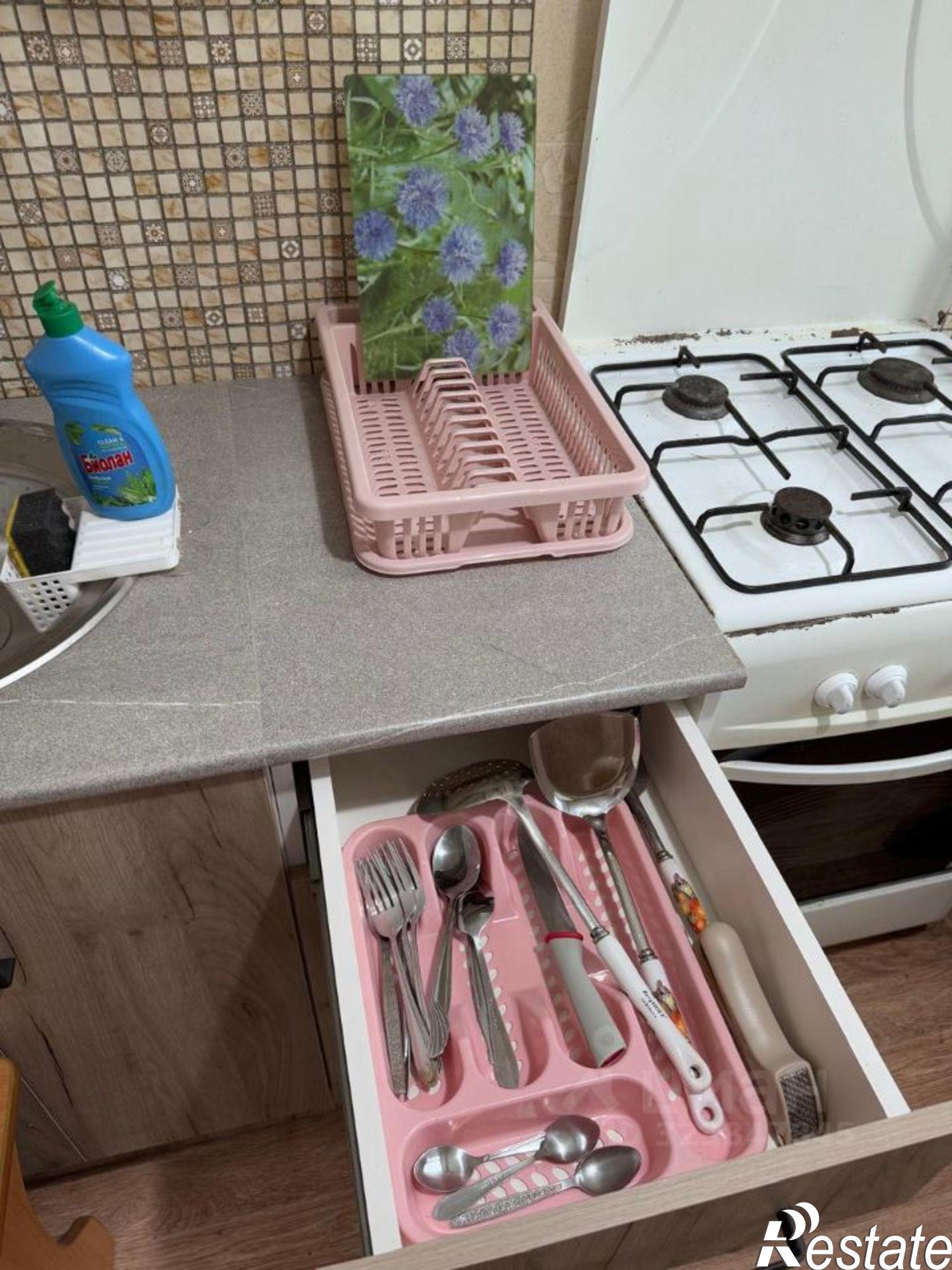 Сдать квартиру за 15 000 рублей на улица Рылеева, 4