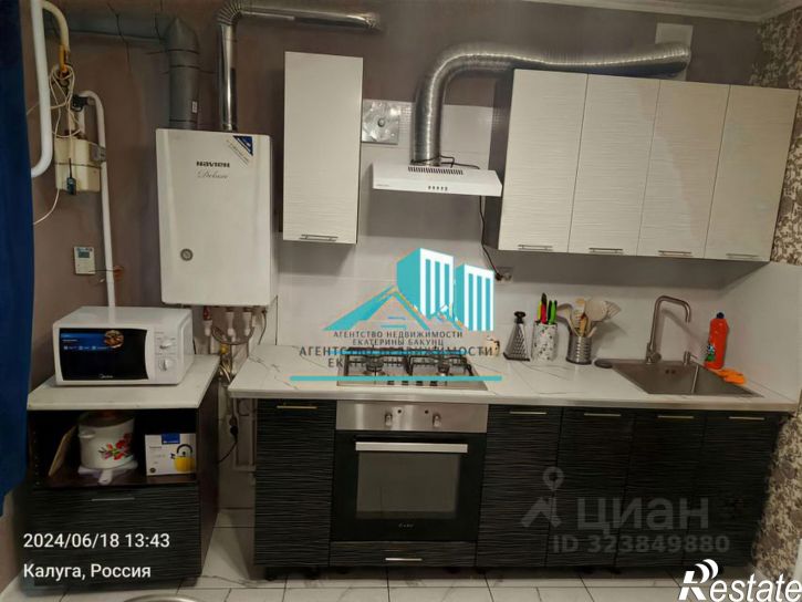 2-комн квартира улица Петра Тарасова, 7,  д. 7