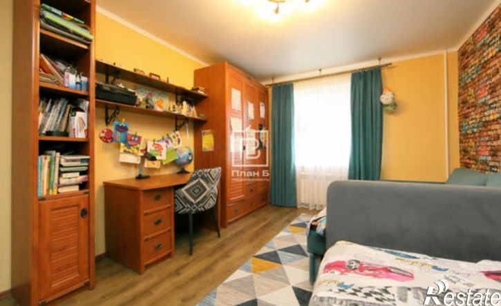 2-комн квартира улица Серафима Туликова, 2,  д. 2