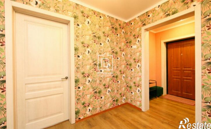 2-комн квартира улица Серафима Туликова, 2,  д. 2