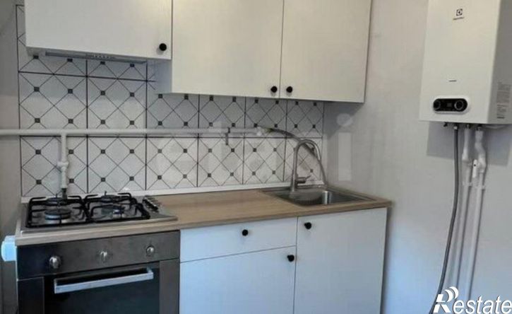 3-комн квартира улица Подвойского, 27,  д. 27