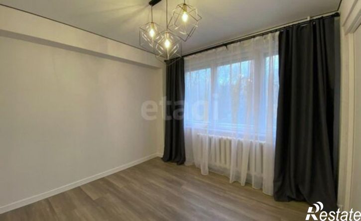 3-комн квартира улица Подвойского, 27,  д. 27