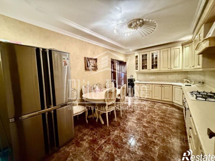 3-комн квартира ул Георгия Димитрова, 24,  д. 24