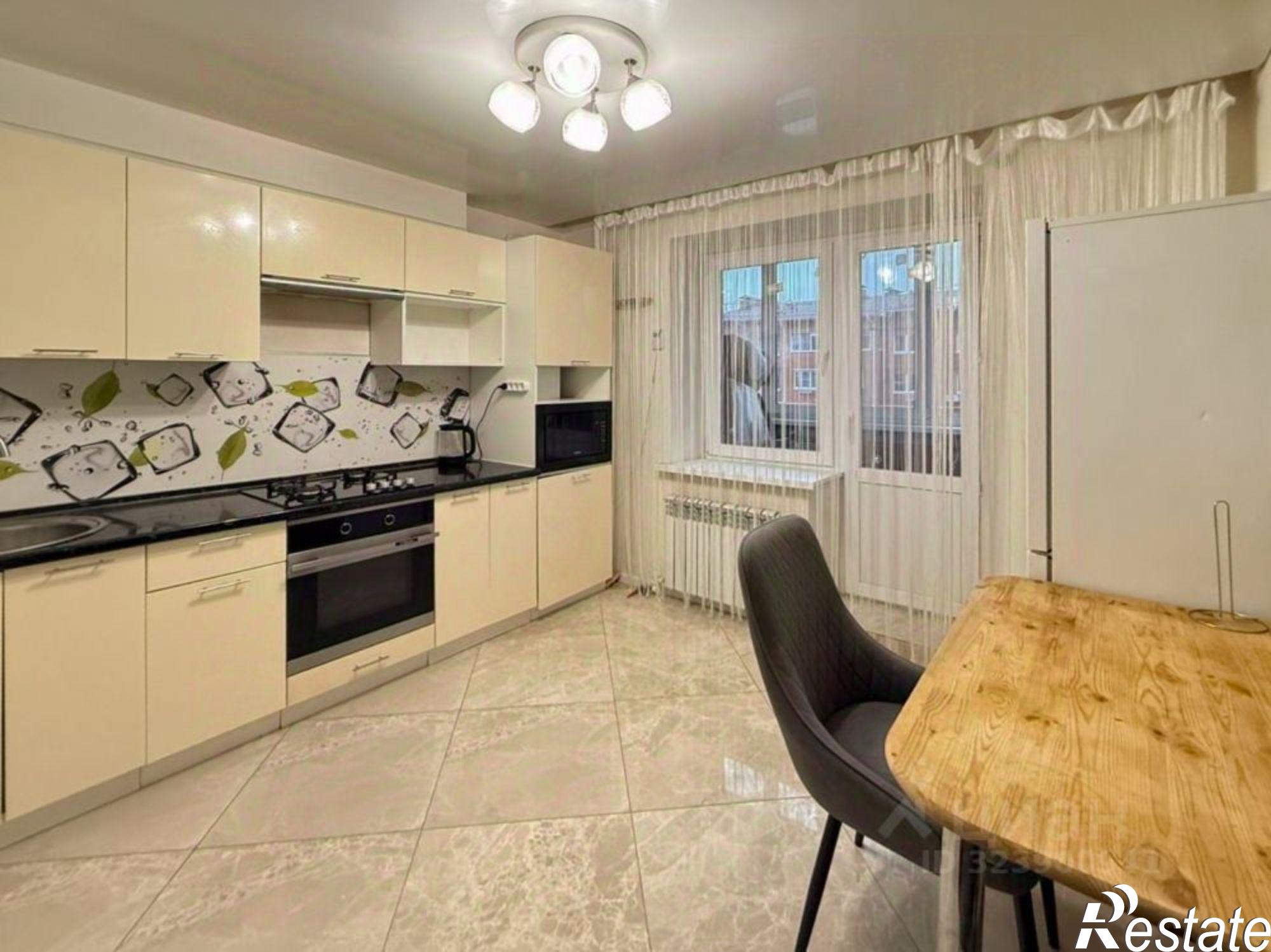 Купить квартиру за 6 500 000 рублей на Полесская улица, 45