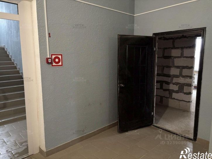 3-комн квартира ул Азаровская, 40 1,  д. 40 1,  к. 1