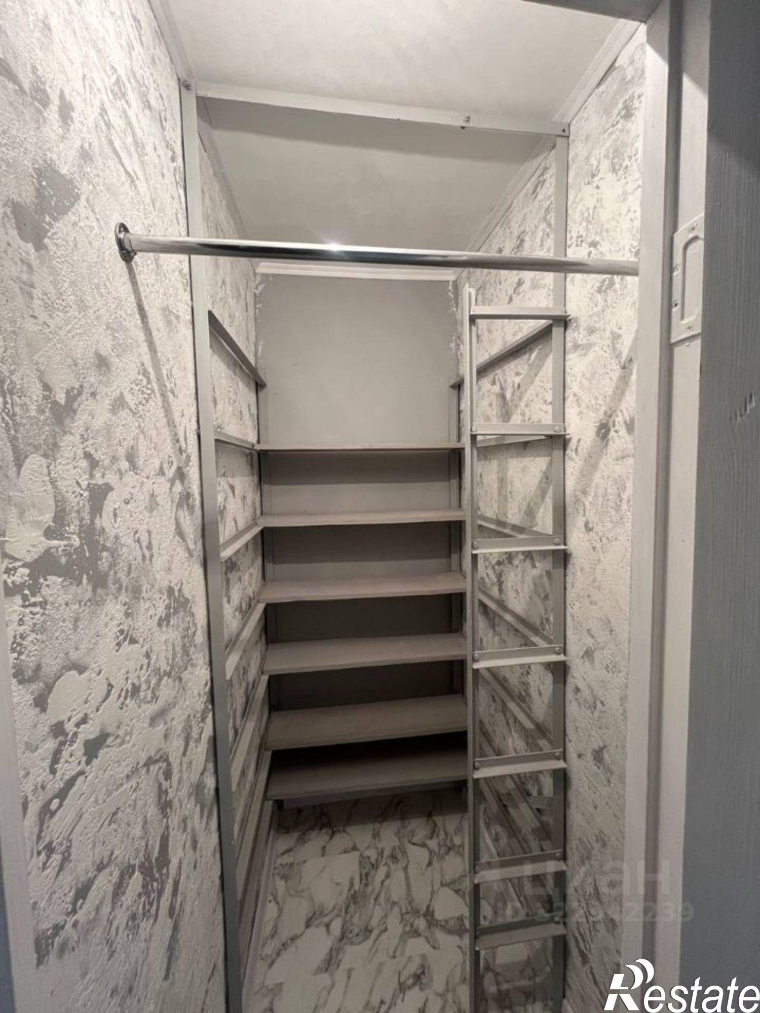 Купить квартиру за 6 350 000 рублей на улица Суворова, 183