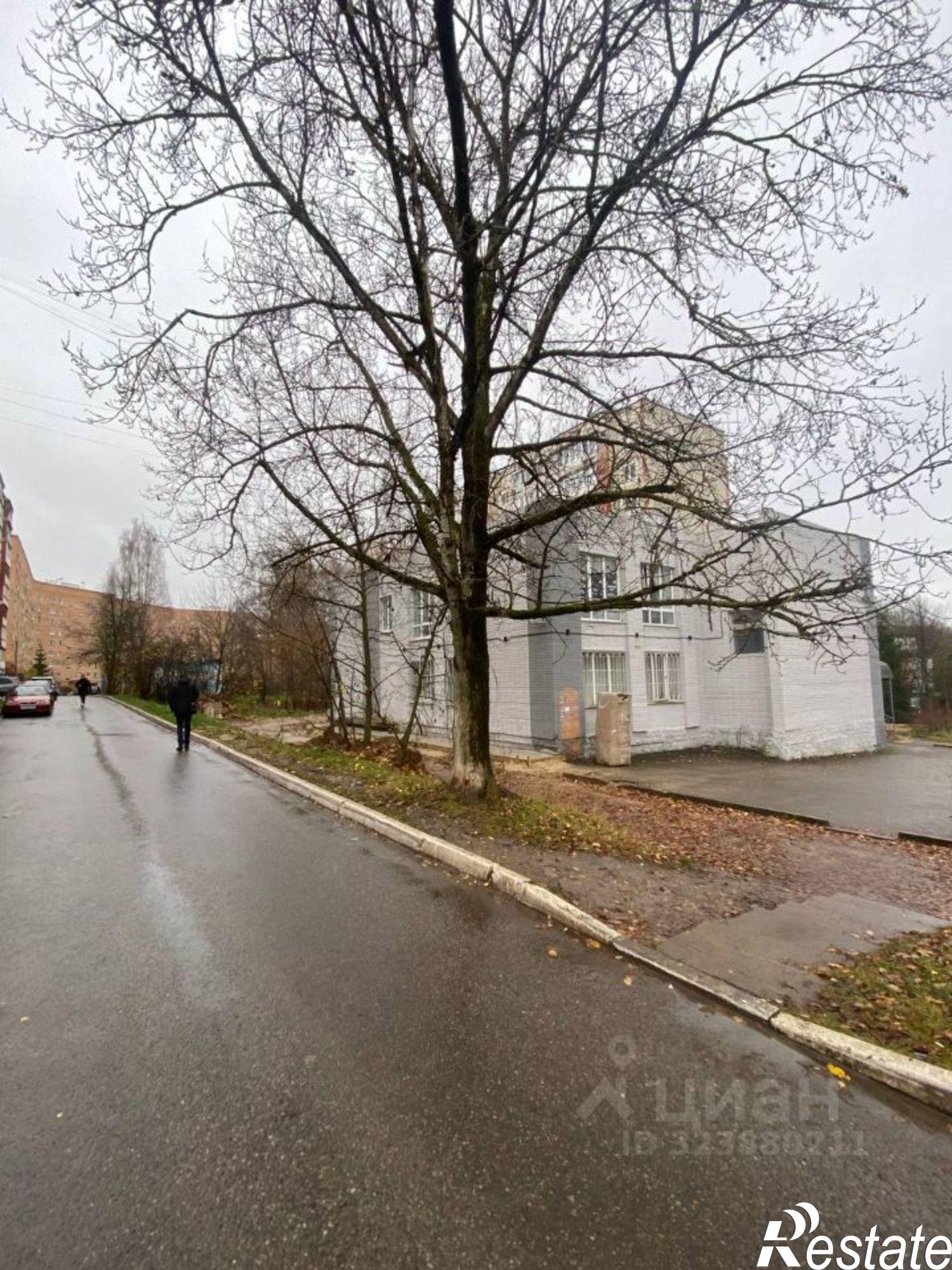 Купить торговое помещение за 29 000 400 рублей на бульвар Энтузиастов, 4А