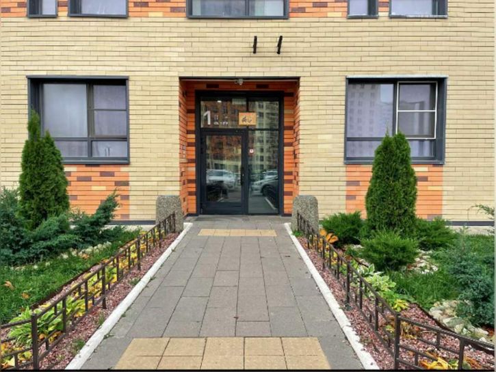 3-комн квартира 65 лет Победы улица, д.21