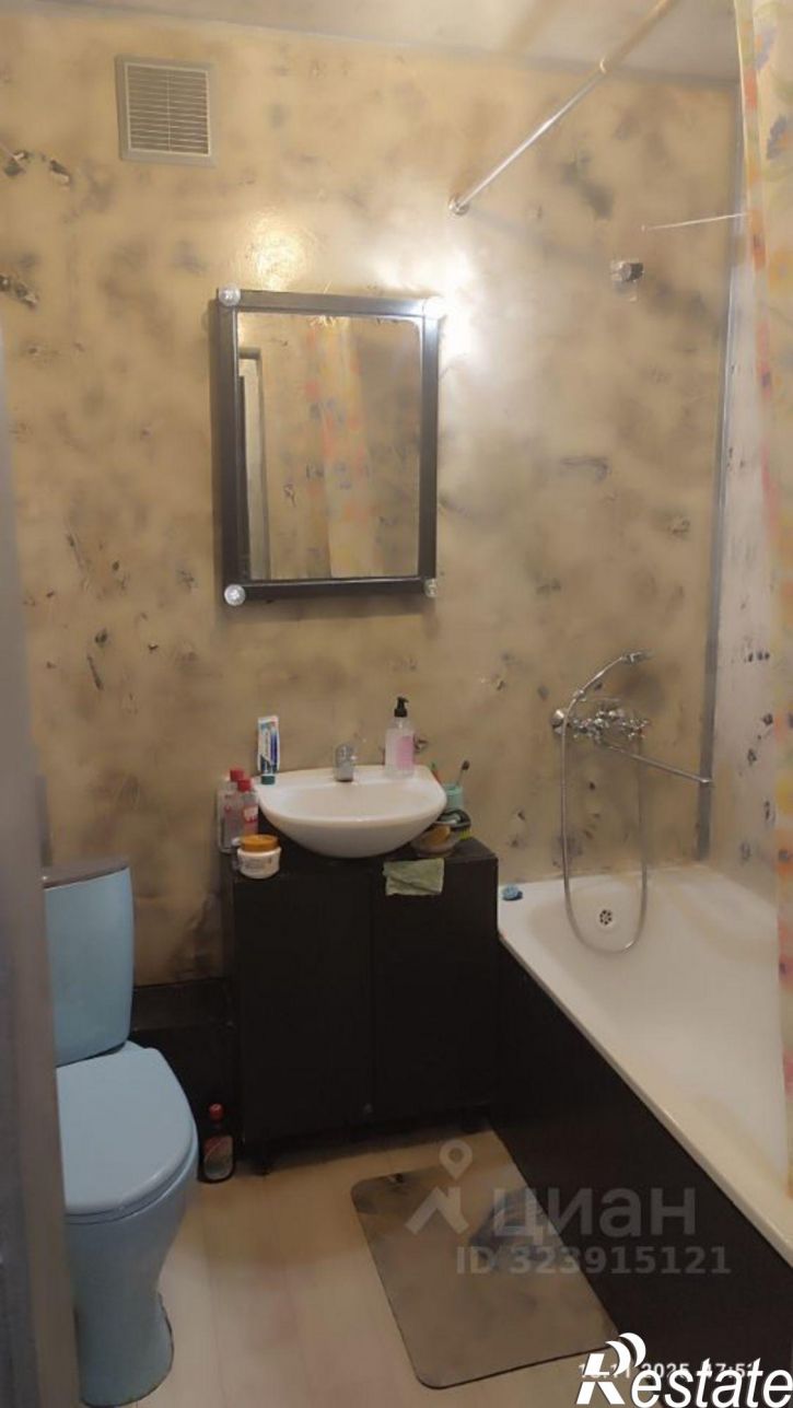 2-комн квартира улица Георгия Амелина, 45,  д. 45