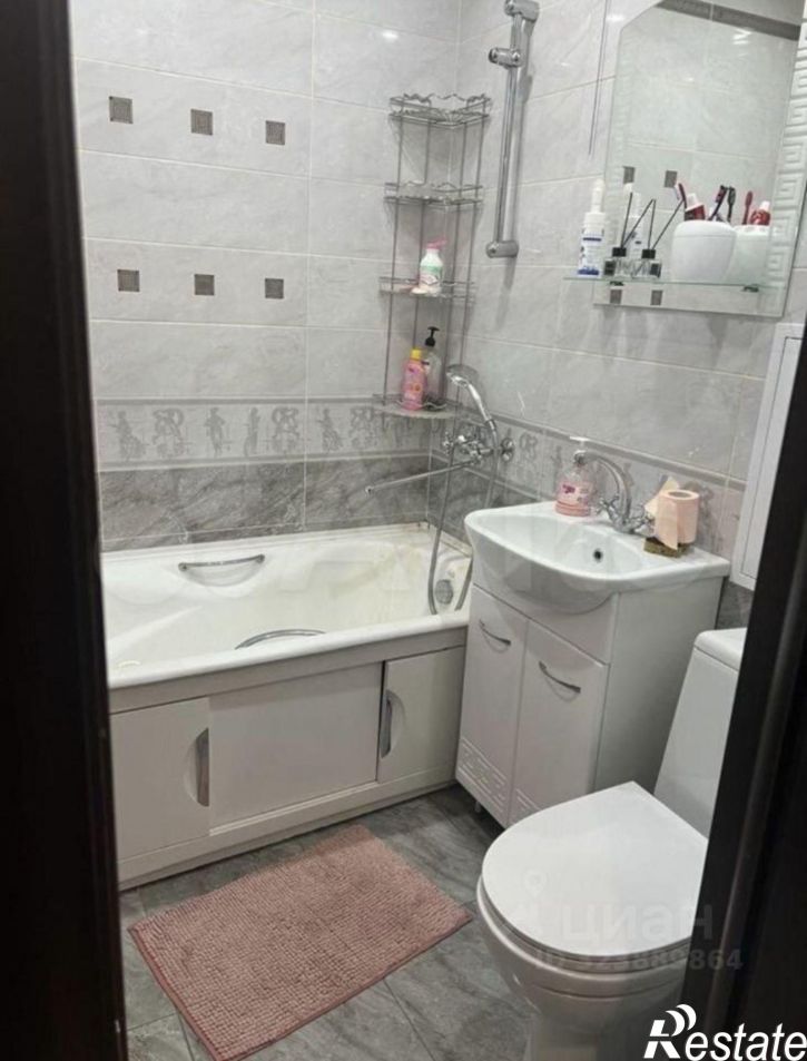 3-комн квартира улица Кирова, 98,  д. 98