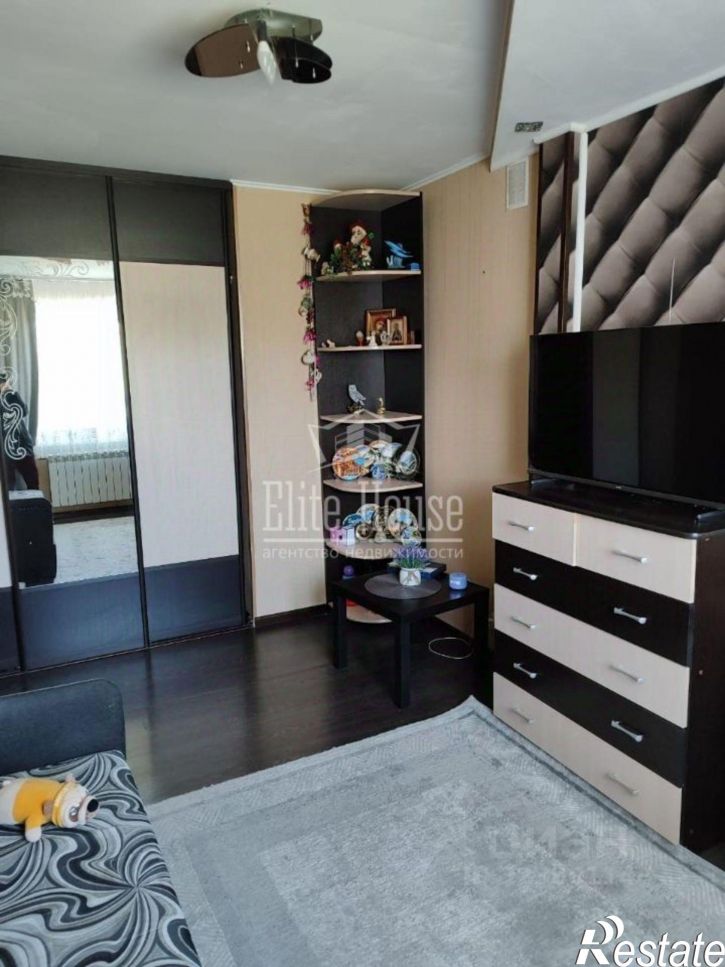 Комната Хрустальная улица, 1,  д. 1