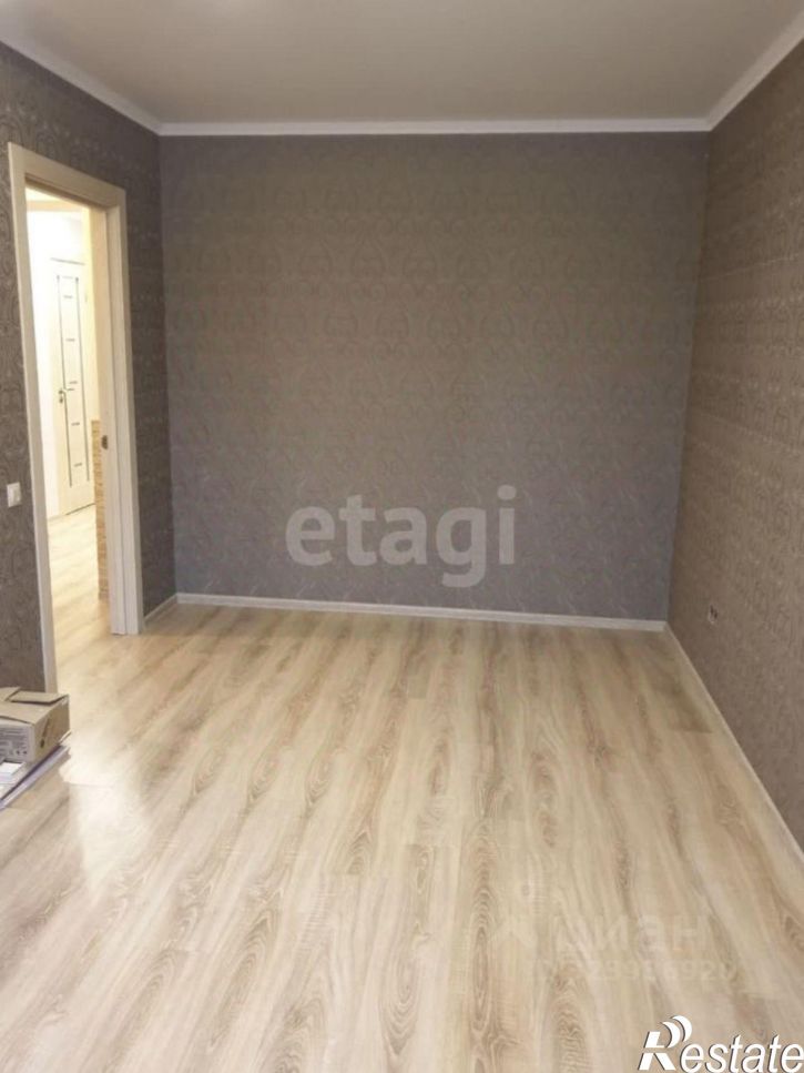 3-комн квартира ул Братьев Луканиных, 5,  д. 5