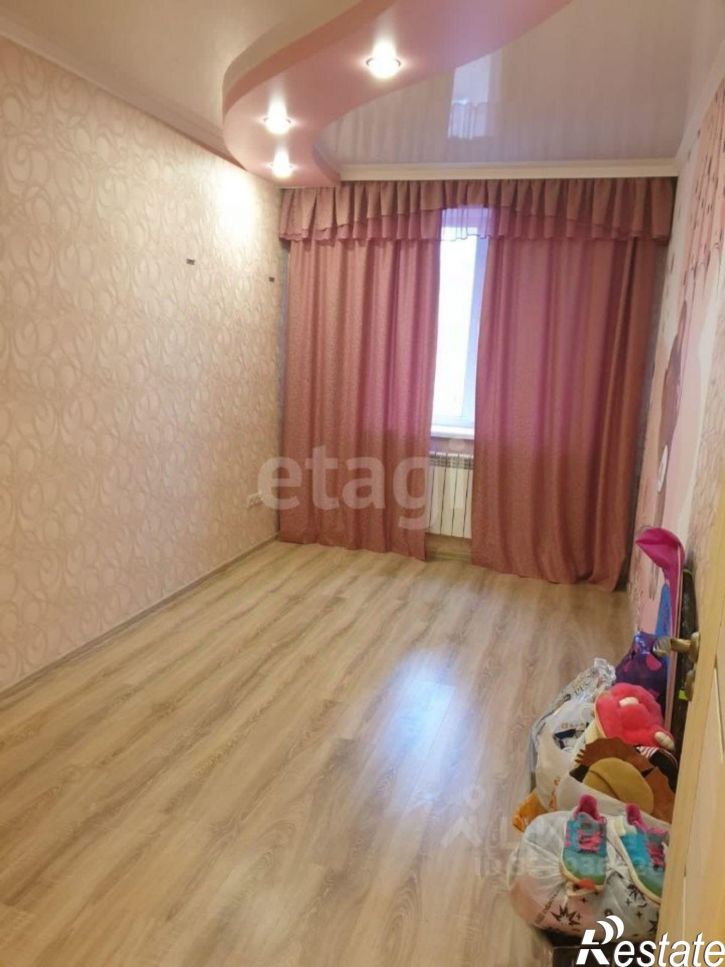 3-комн квартира ул Братьев Луканиных, 5,  д. 5