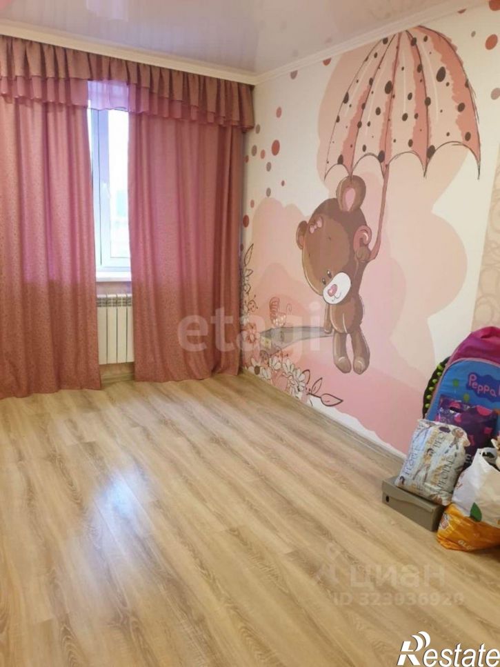 3-комн квартира ул Братьев Луканиных, 5,  д. 5