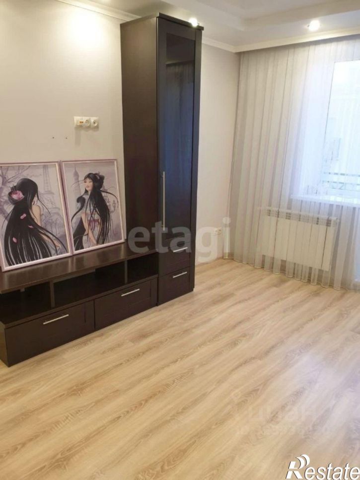 3-комн квартира ул Братьев Луканиных, 5,  д. 5