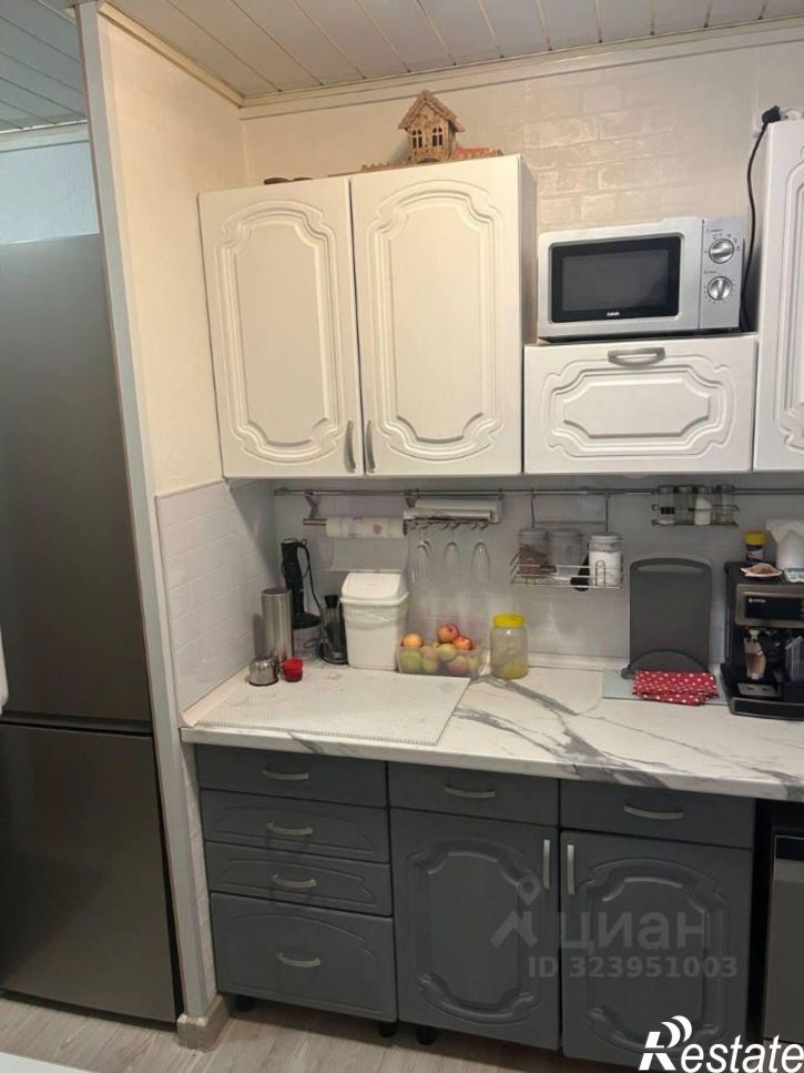 2-комн квартира ул Гурьянова, 5,  д. 5