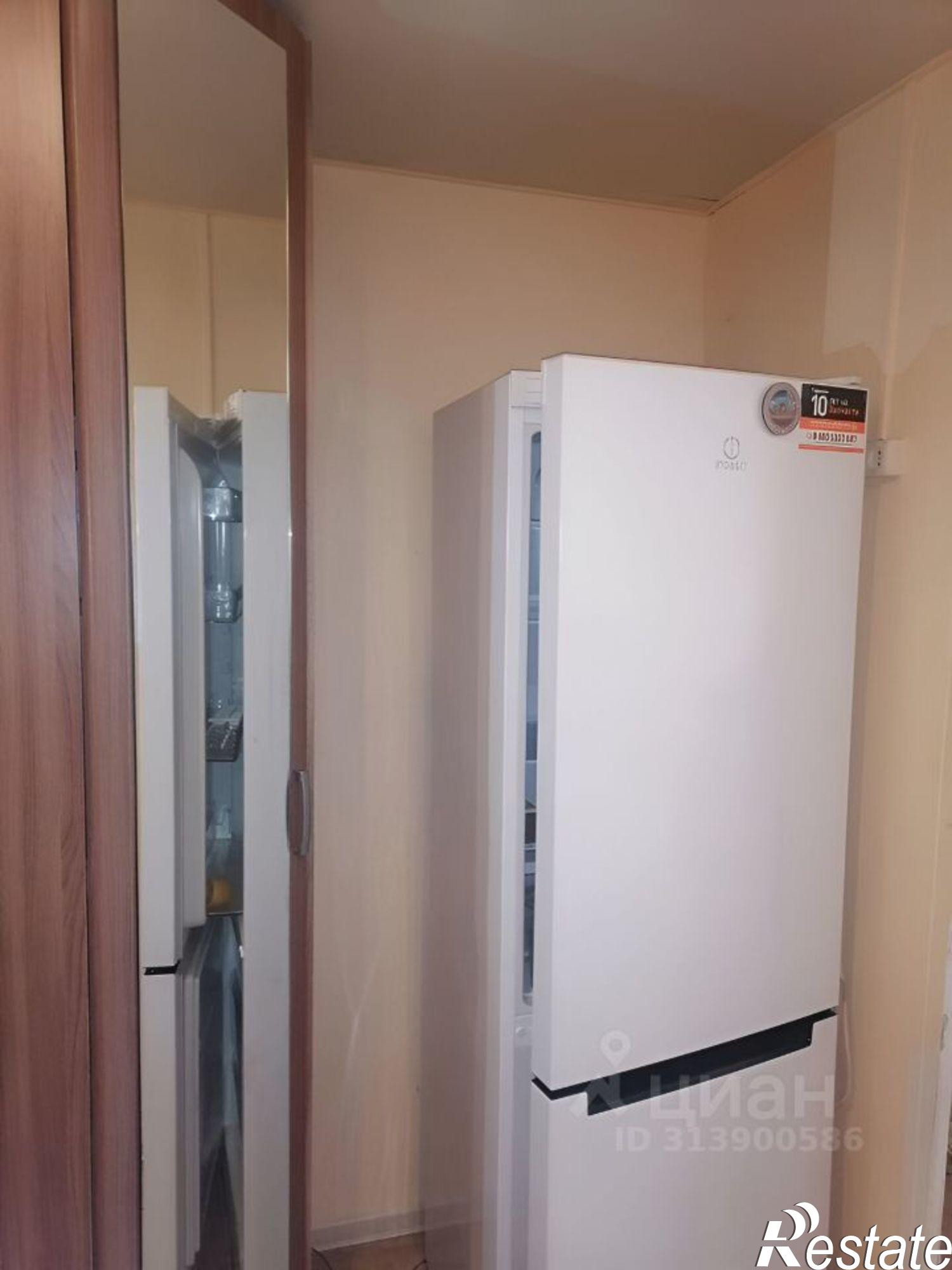 Сдать комнату за 13 000 рублей на ул Карла Либкнехта, 14 1