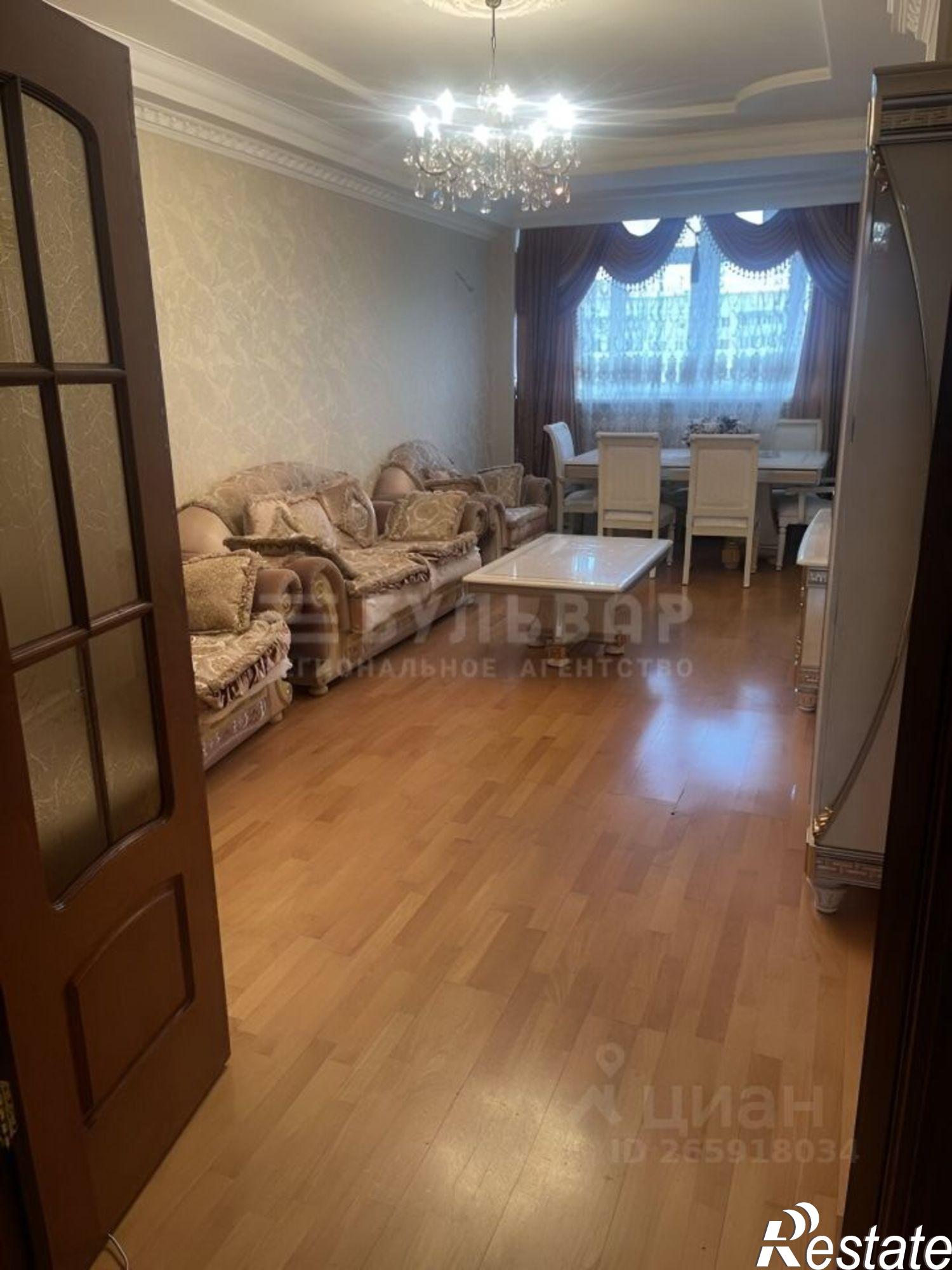 Сдать квартиру за 50 000 рублей на ул Генерала Попова, 10