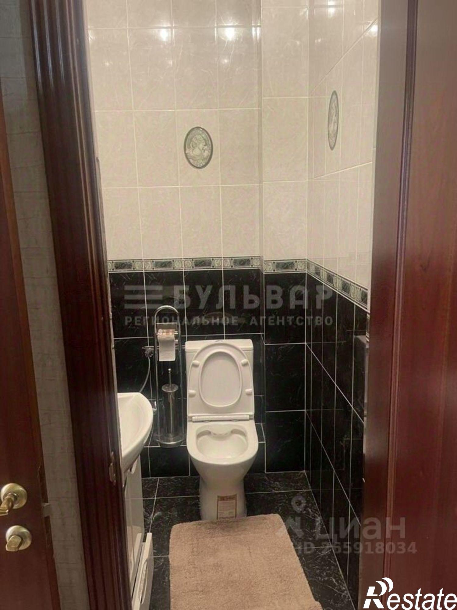 Сдать квартиру за 50 000 рублей на ул Генерала Попова, 10