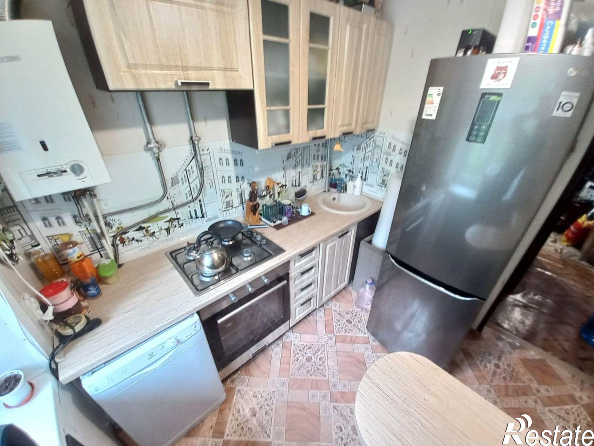 Купить квартиру за 2 460 000 рублей на ул Гурьянова, 31