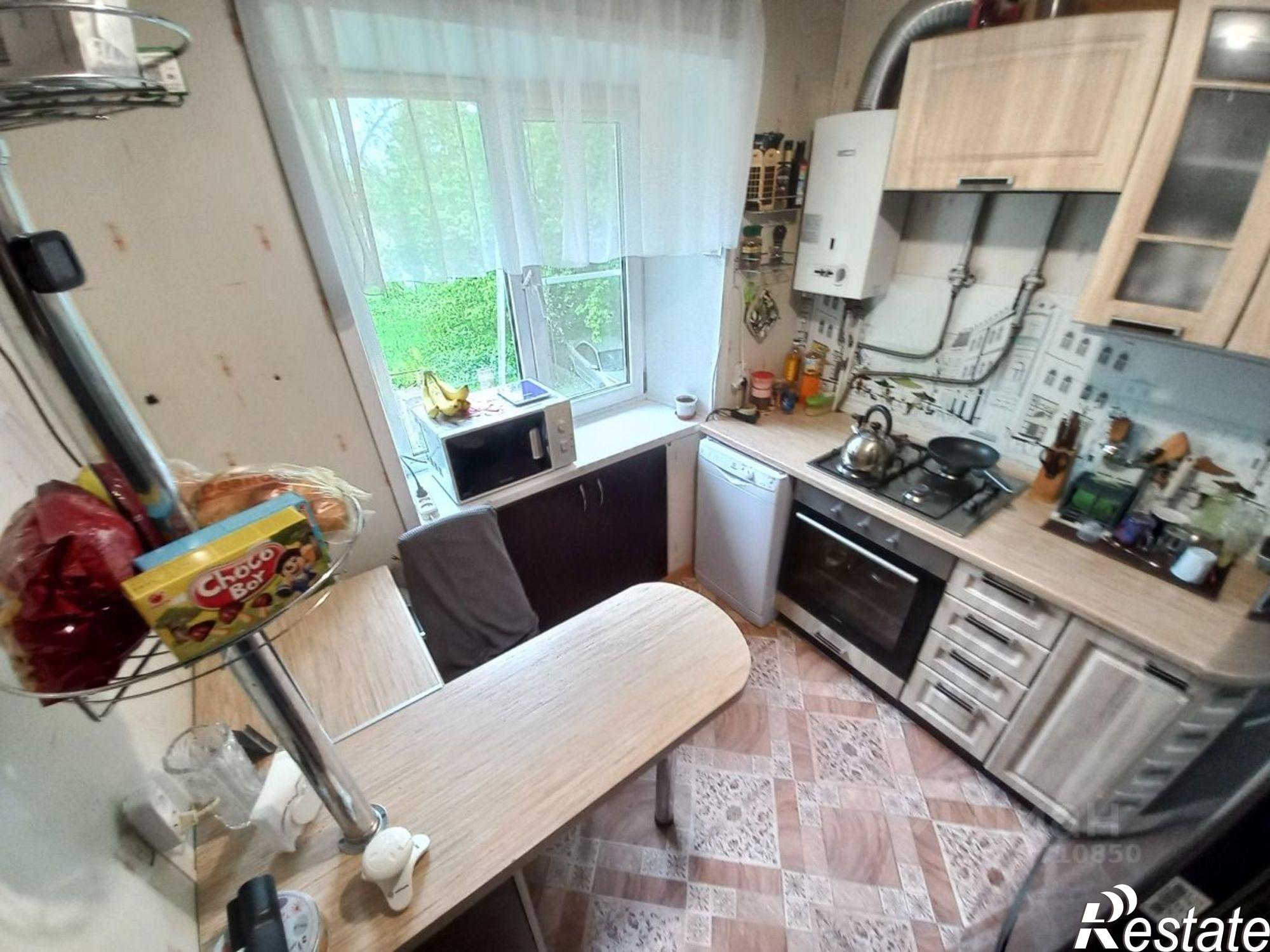 Купить квартиру за 2 460 000 рублей на ул Гурьянова, 31