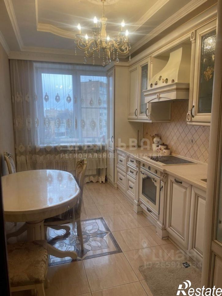 3-комн квартира ул Генерала Попова, 10,  д. 10