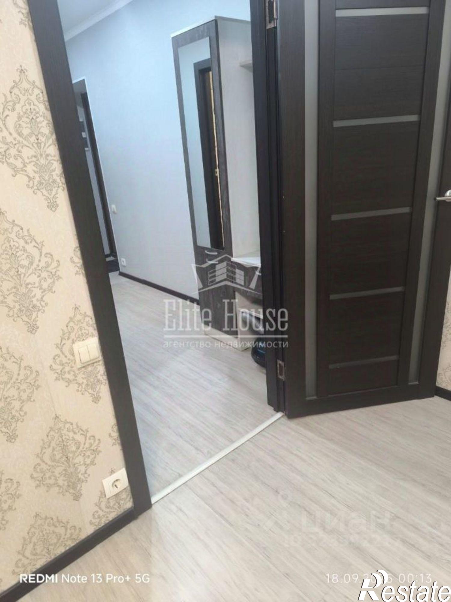 Сдать квартиру за 25 000 рублей на ул Братьев Луканиных, 9