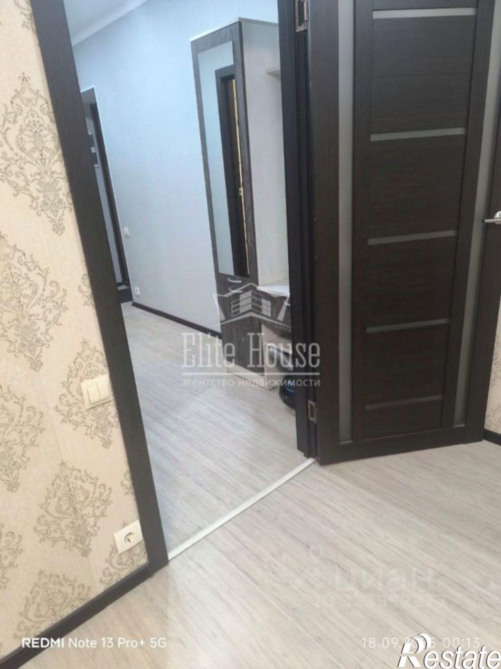 2-комн квартира ул Братьев Луканиных, 9,  д. 9