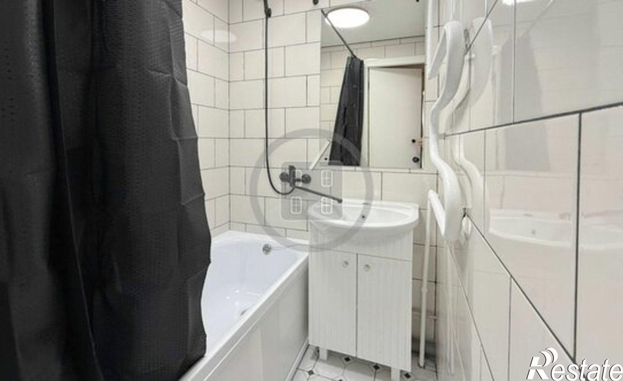 Купить квартиру за 5 200 000 рублей на улица Подвойского, 27